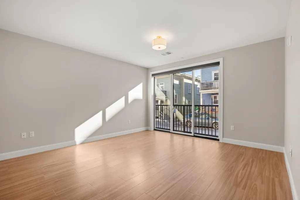 99 Foundry Place Portsmouth NH 03801