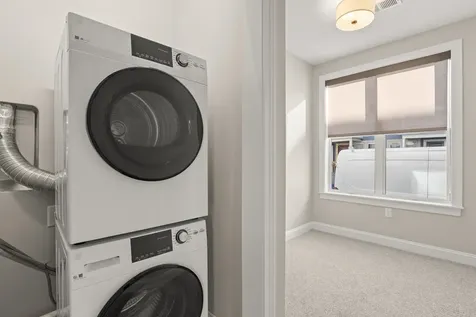 99 Foundry Place Portsmouth NH 03801