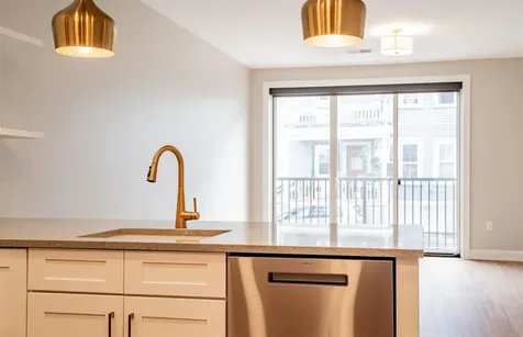 99 Foundry Place Portsmouth NH 03801