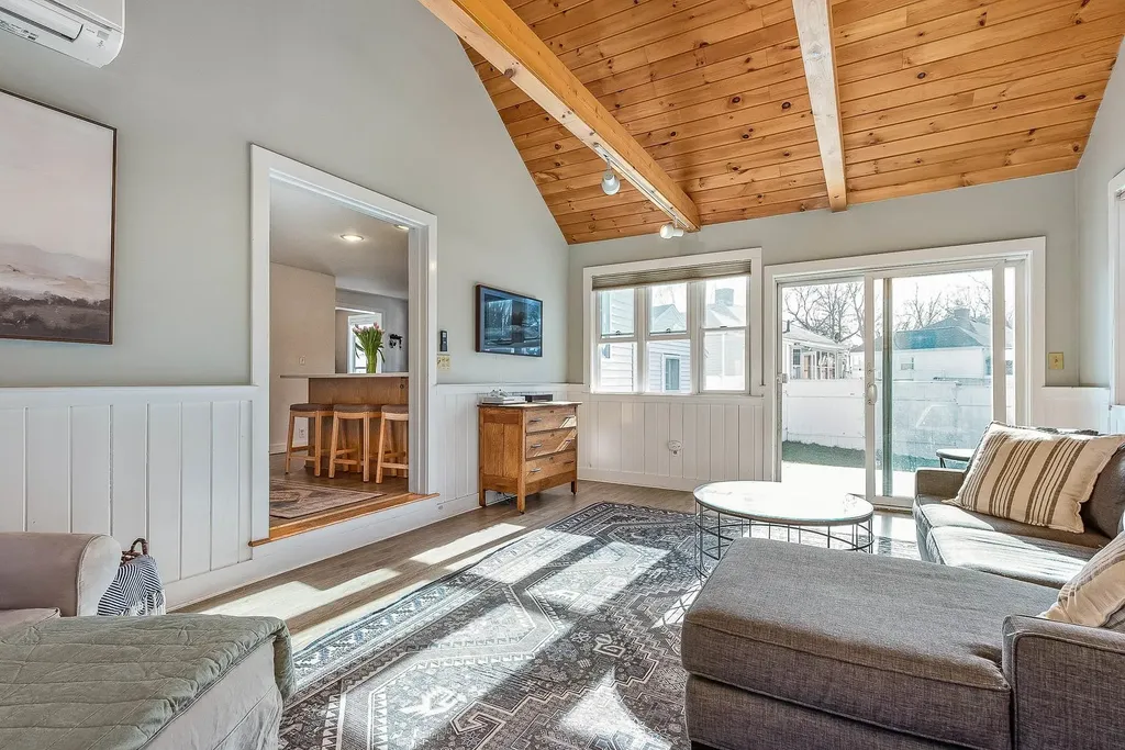 627 Colonial Drive Portsmouth NH 03801