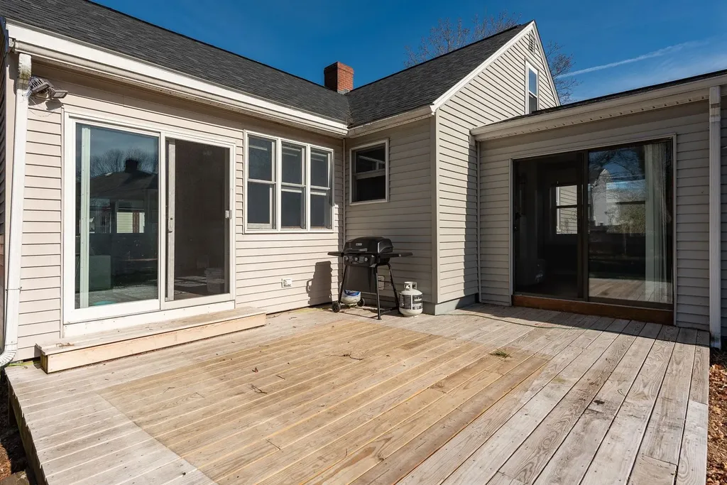 627 Colonial Drive Portsmouth NH 03801