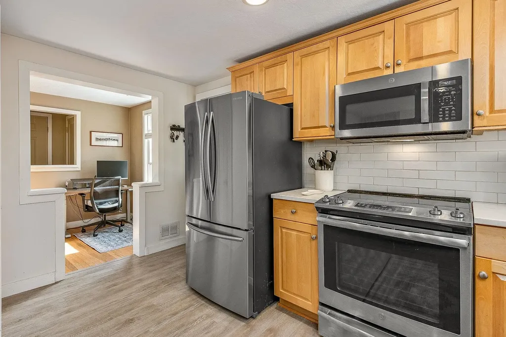 627 Colonial Drive Portsmouth NH 03801