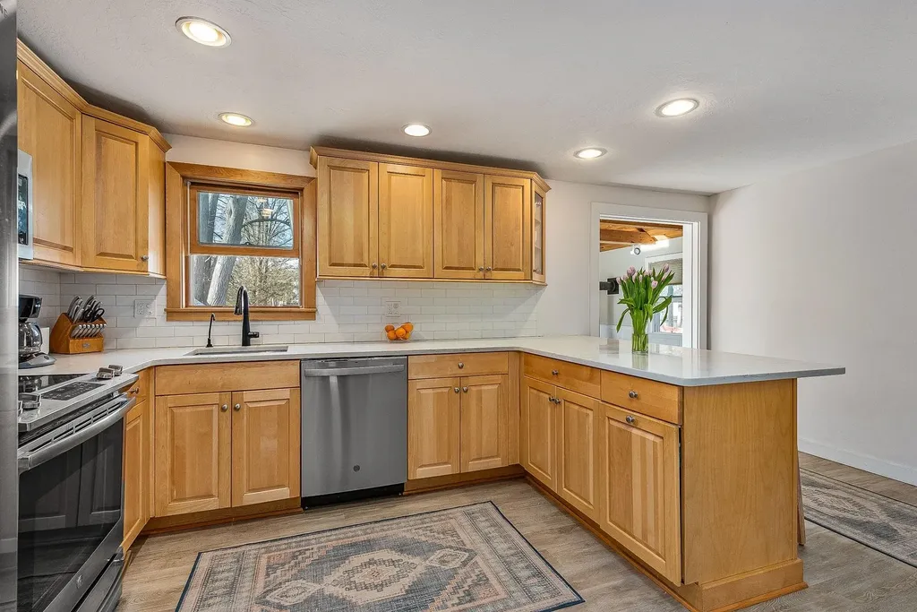 627 Colonial Drive Portsmouth NH 03801