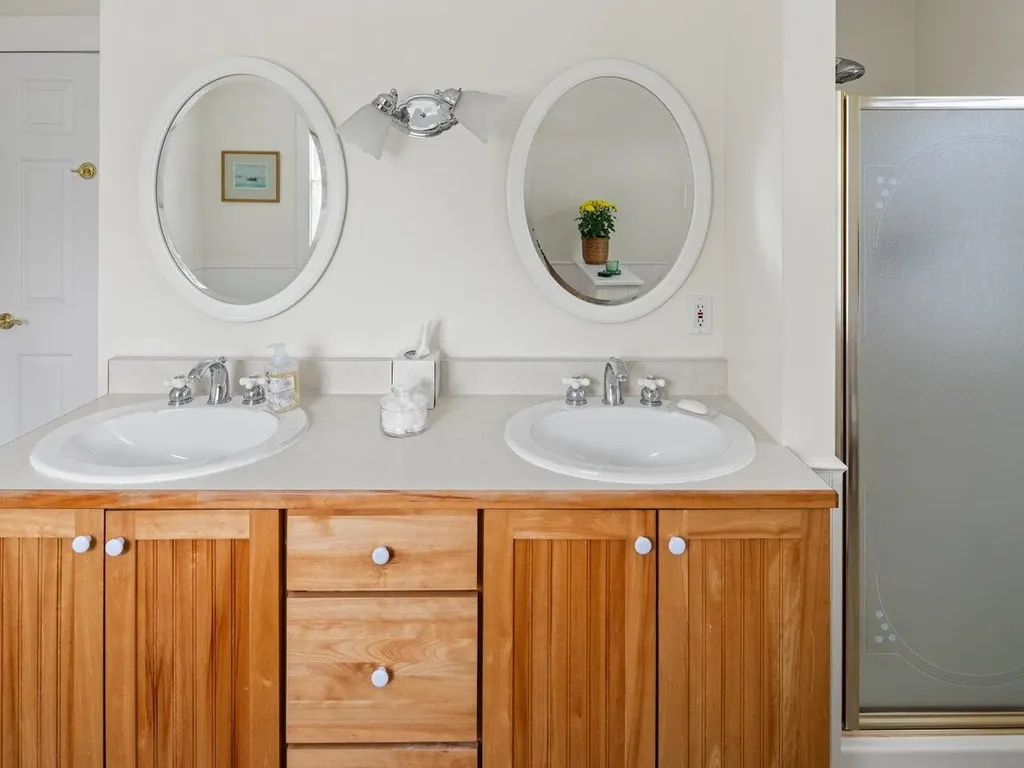 61 Heather Lane Williston VT 05495