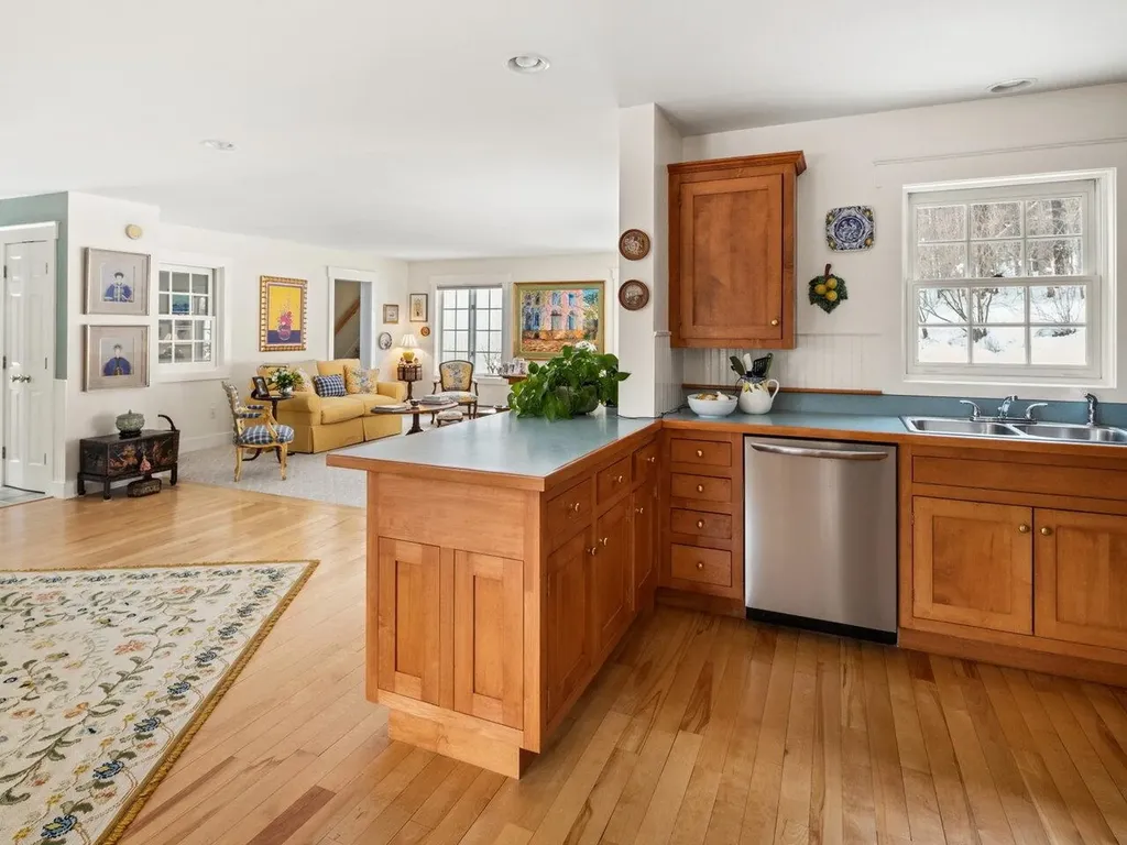 61 Heather Lane Williston VT 05495