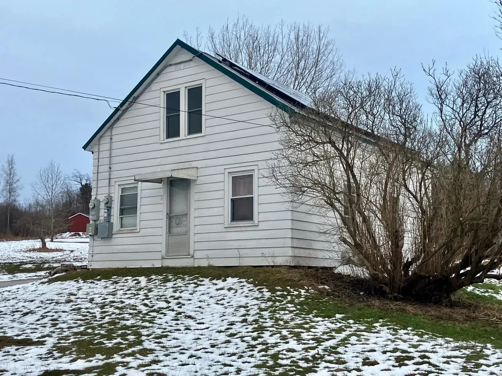 498 Pleasant Street Sheldon VT 05483
