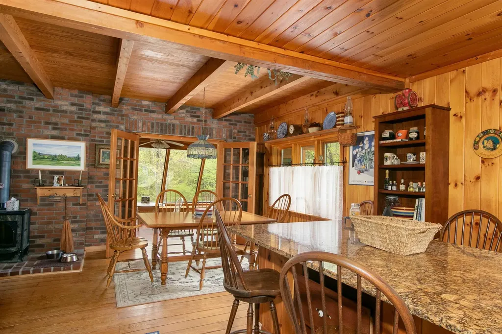 56 Hemlock Drive Londonderry VT 05148