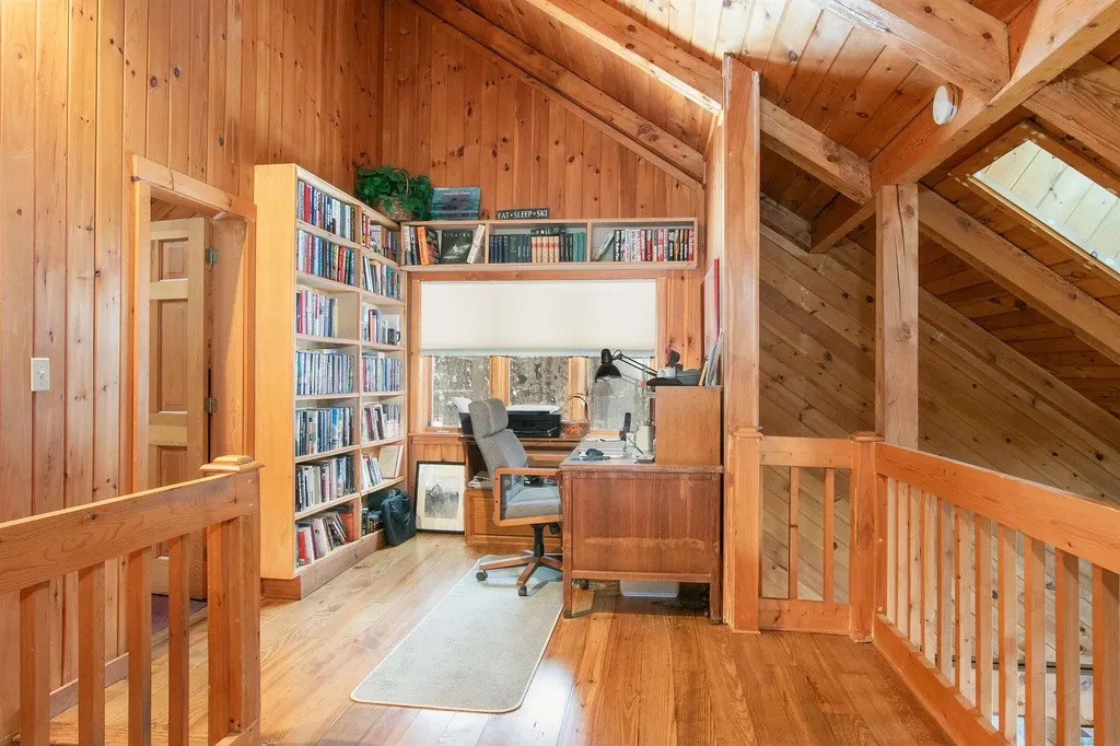 56 Hemlock Drive Londonderry VT 05148