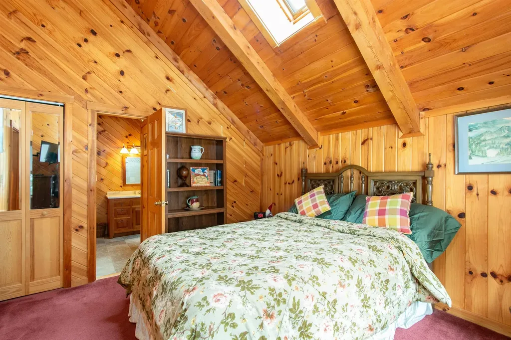 56 Hemlock Drive Londonderry VT 05148