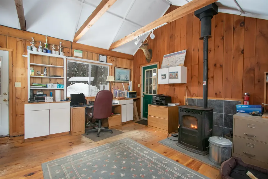 56 Hemlock Drive Londonderry VT 05148