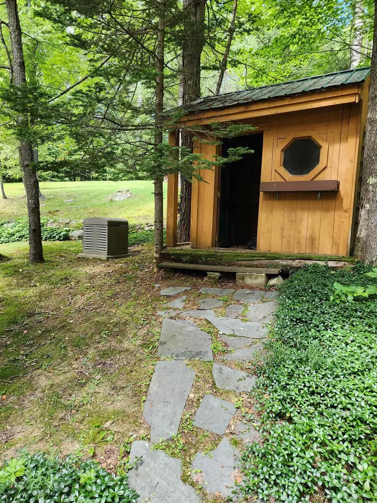 56 Hemlock Drive Londonderry VT 05148