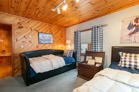 56 Hemlock Drive Londonderry VT 05148