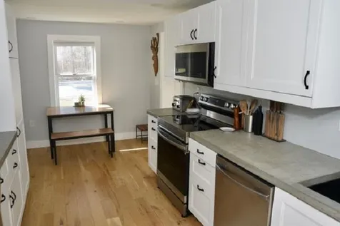 160 Amherst Street Amherst NH 03031