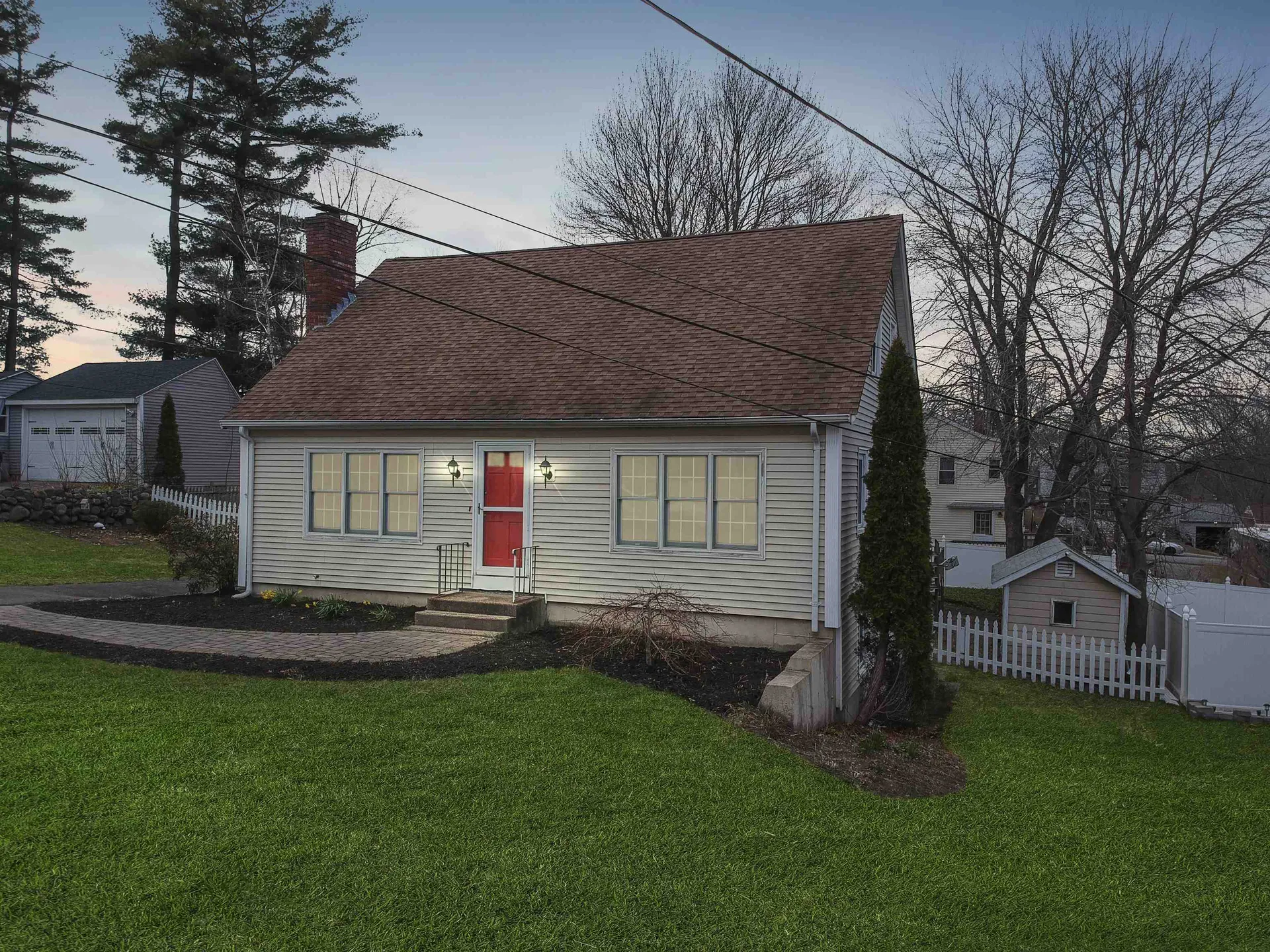 34 Damon Avenue Nashua NH 03064