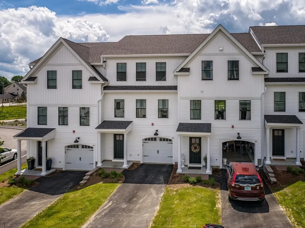 28 Northfield Drive Dover NH 03820