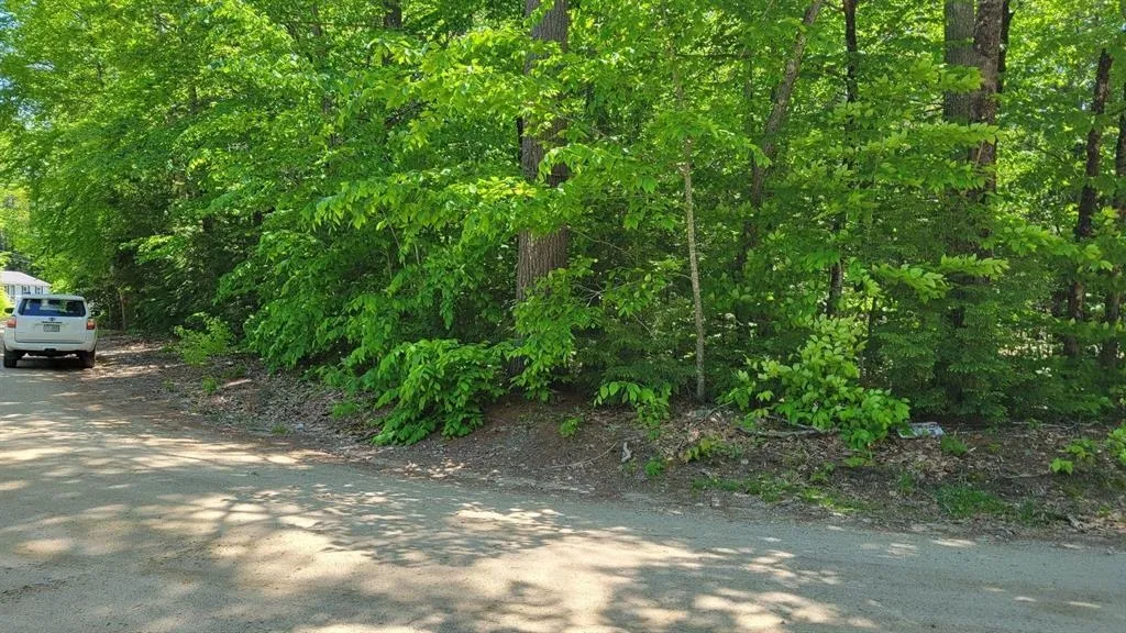 L193a Lincoln Lane Barnstead NH 03225