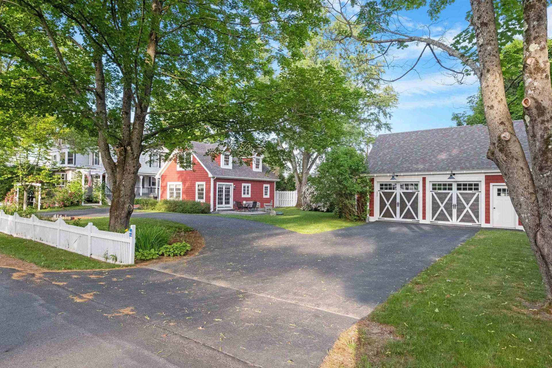 243 S Main Street Wolfeboro NH 03894