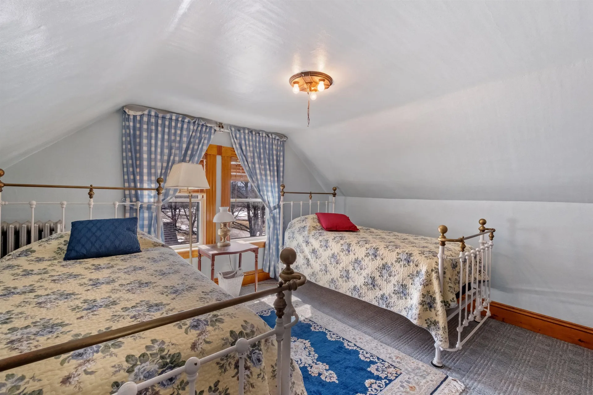 243 S Main Street Wolfeboro NH 03894
