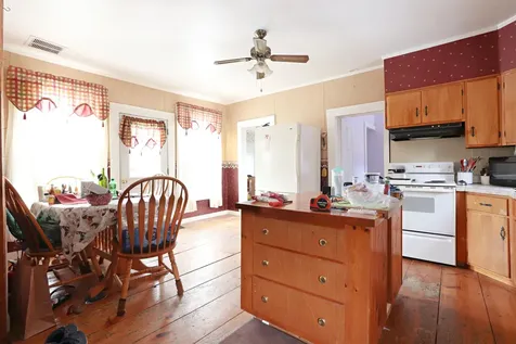 135 High Street Concord VT 04824