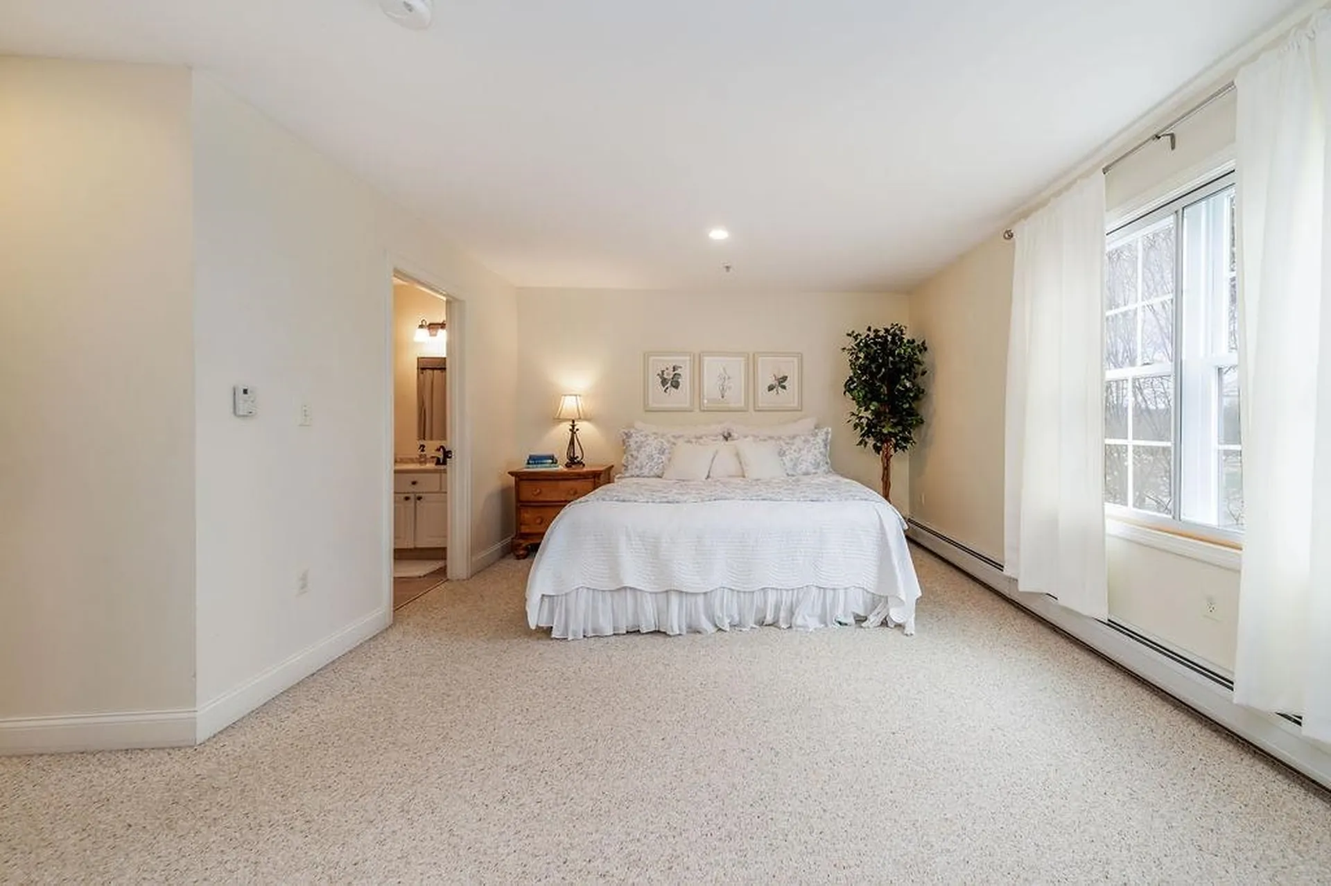 58 Winston Drive Hartford VT 05088
