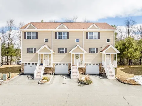 58 Winston Drive Hartford VT 05088