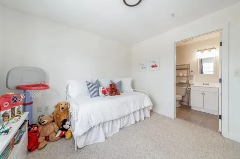 58 Winston Drive Hartford VT 05088
