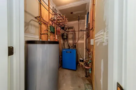 58 Winston Drive Hartford VT 05088