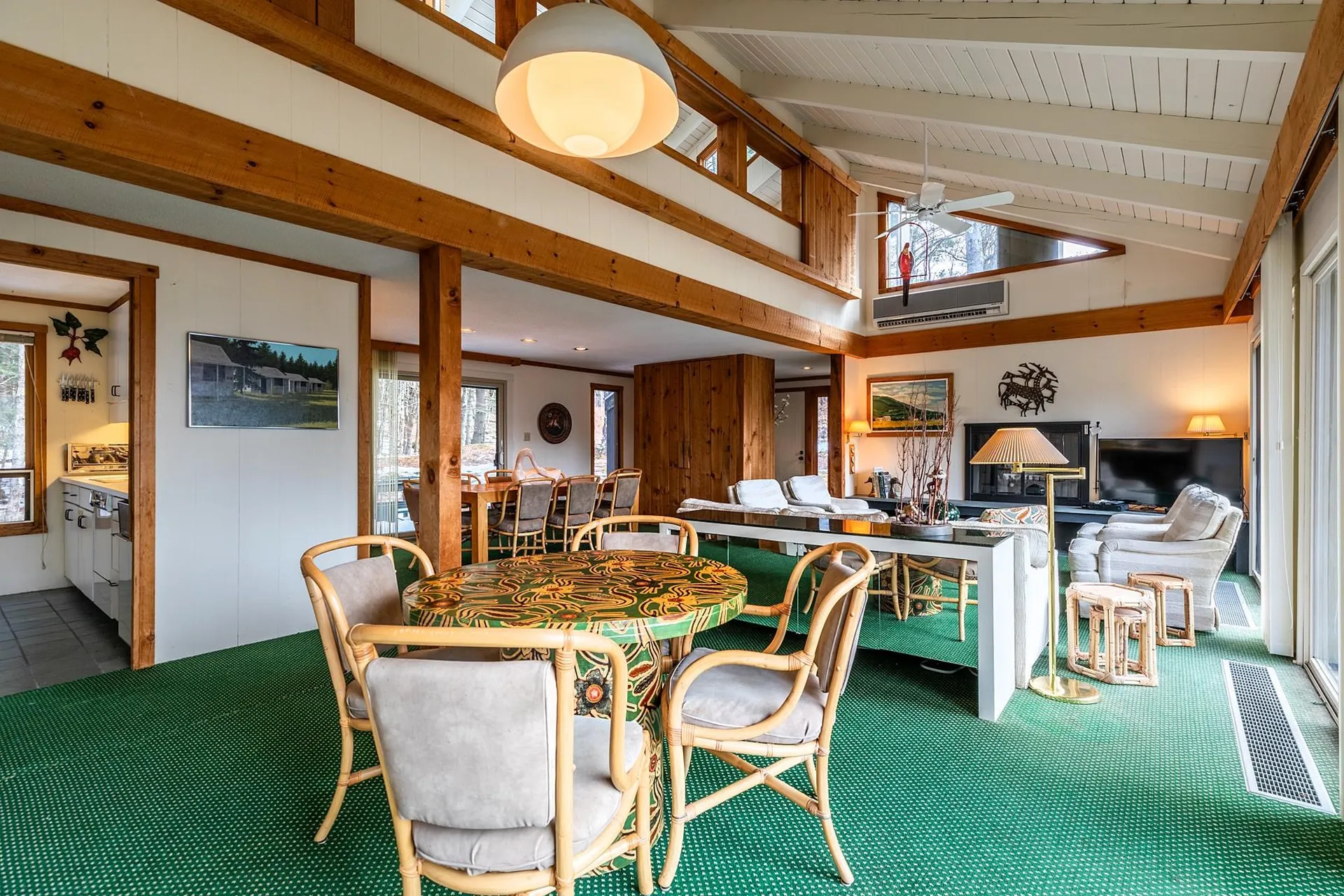 374 Fairbanks Turn Hartford VT 05059