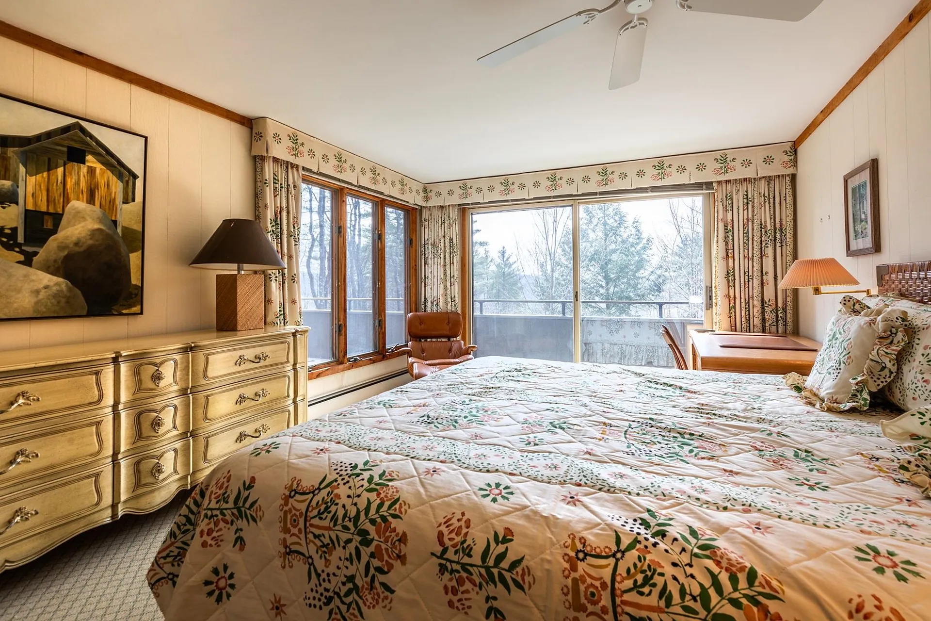 374 Fairbanks Turn Hartford VT 05059