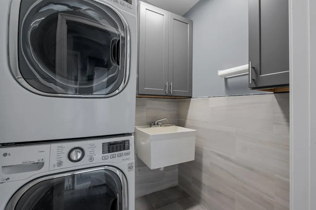 6 Shady Lane Merrimack NH 03054