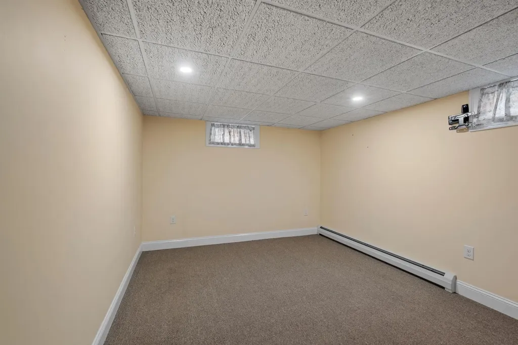 6 Shady Lane Merrimack NH 03054