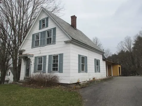 28 Christian Hill Road Swanzey NH 03446