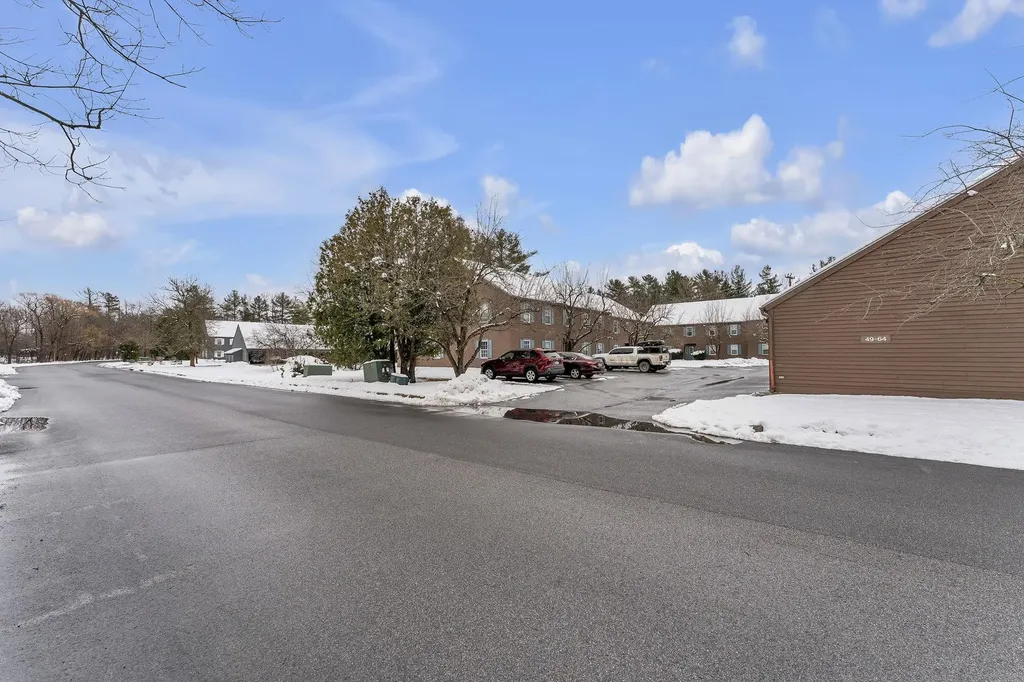 53 Twin Oaks Terrace South Burlington VT 05403