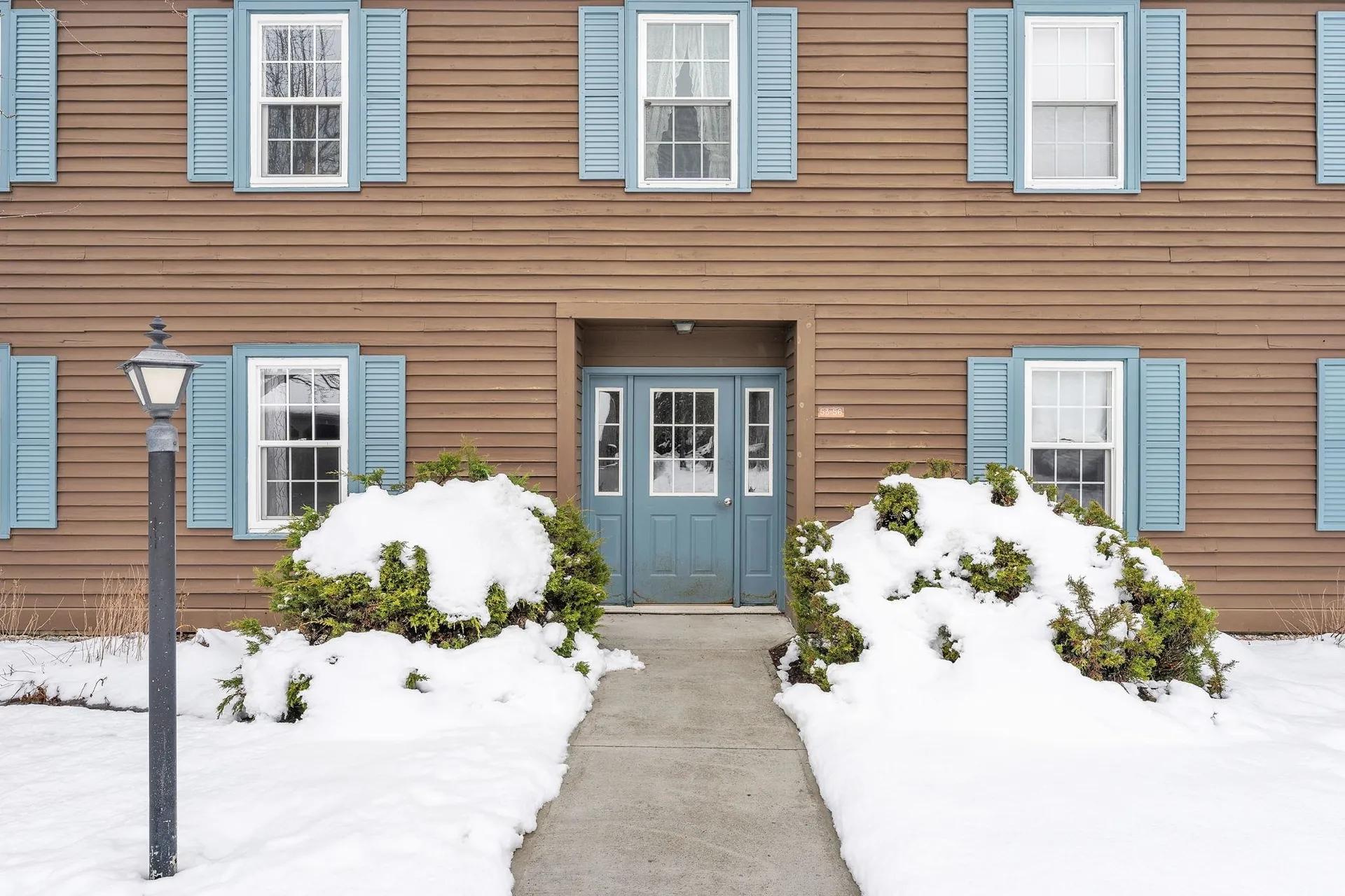 53 Twin Oaks Terrace South Burlington VT 05403