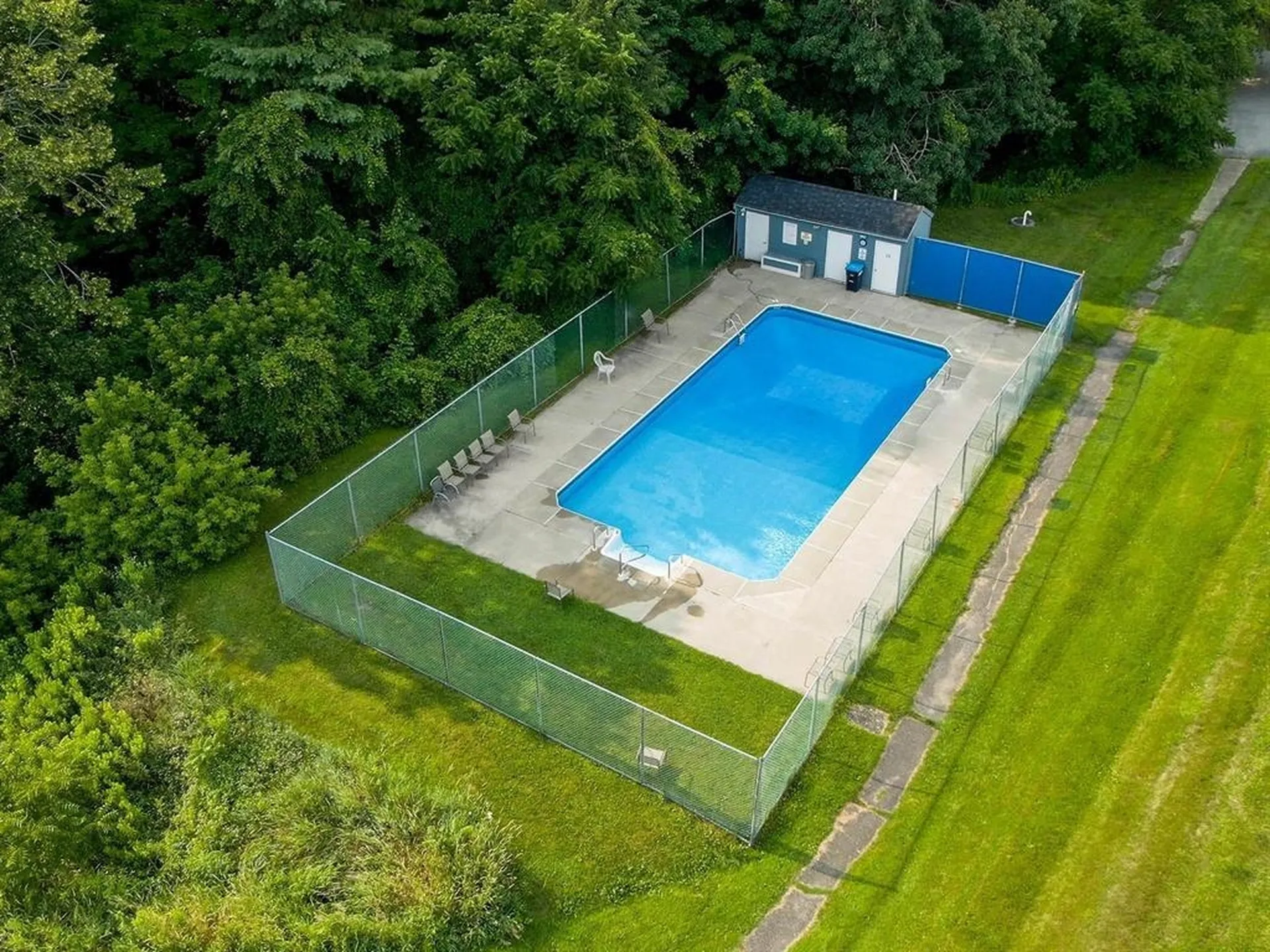 53 Twin Oaks Terrace South Burlington VT 05403