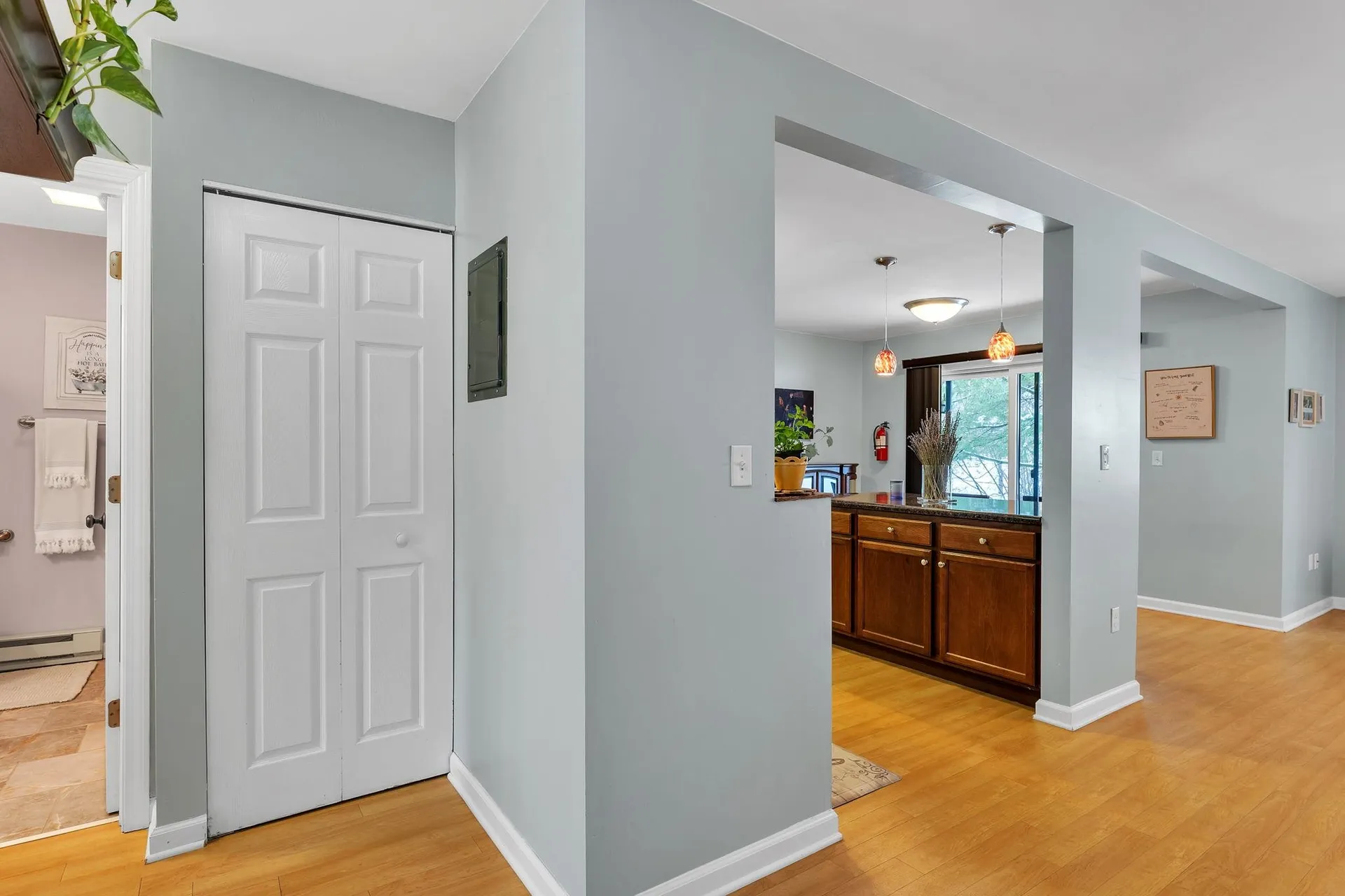 53 Twin Oaks Terrace South Burlington VT 05403