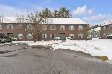 53 Twin Oaks Terrace South Burlington VT 05403