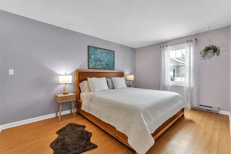 53 Twin Oaks Terrace South Burlington VT 05403