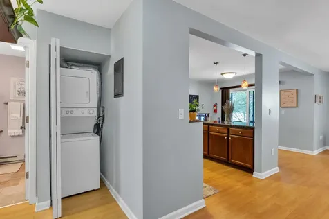 53 Twin Oaks Terrace South Burlington VT 05403