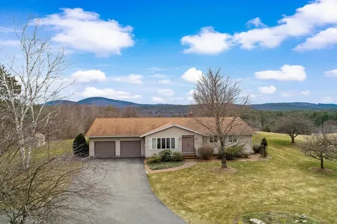 49 Orchard Hill Road Goffstown NH 03045