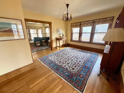 16 Vermont Avenue Brattleboro VT 05301