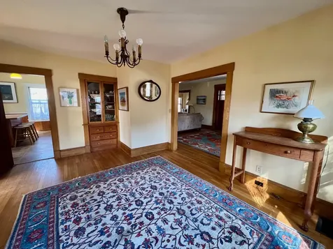 16 Vermont Avenue Brattleboro VT 05301