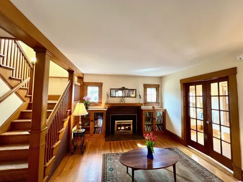 16 Vermont Avenue Brattleboro VT 05301