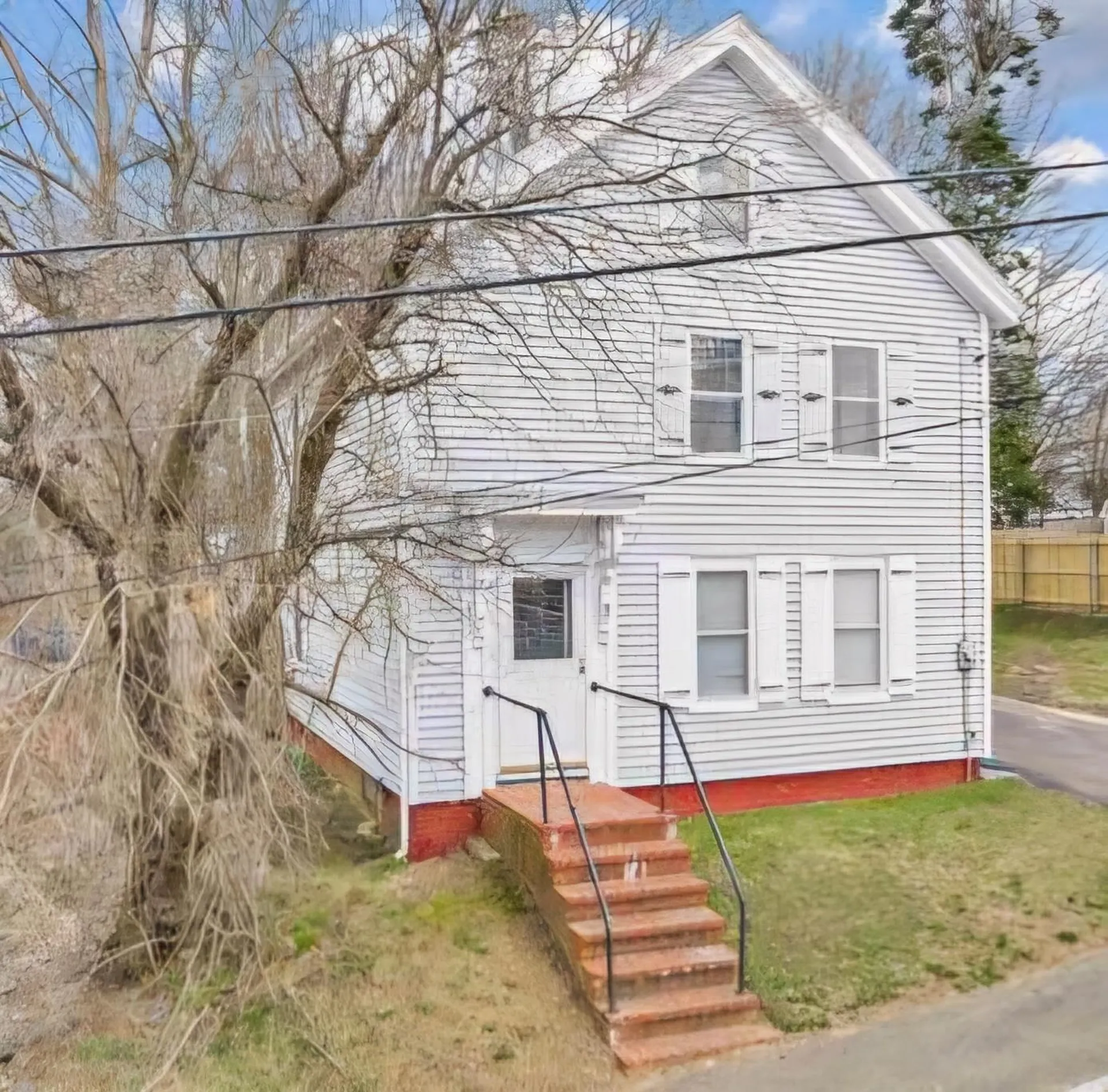 8 Lincoln Street Somersworth NH 03878