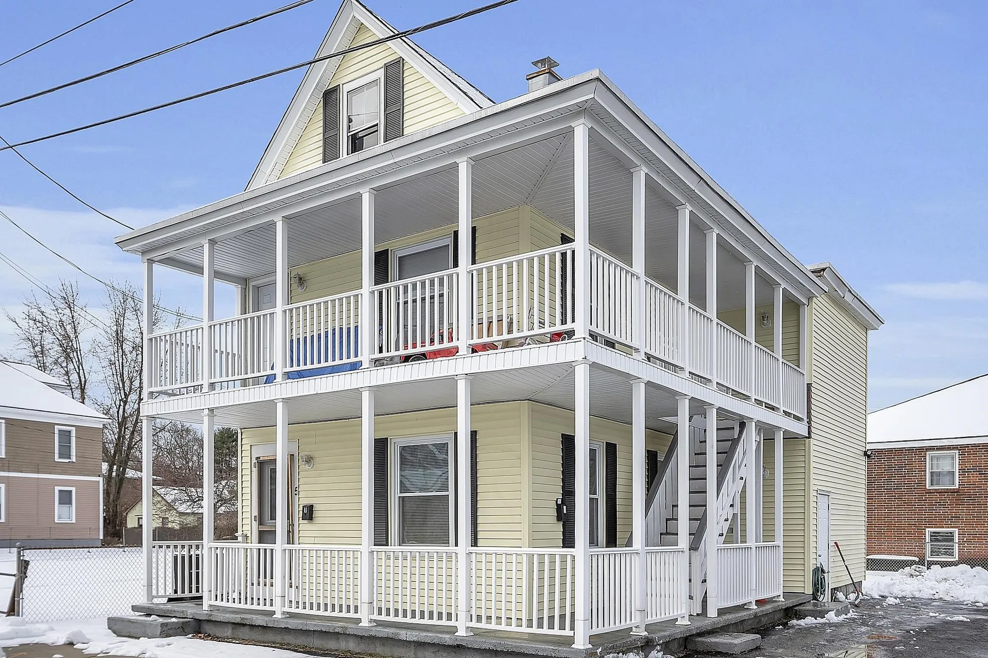 5 7th Street Nashua NH 03060