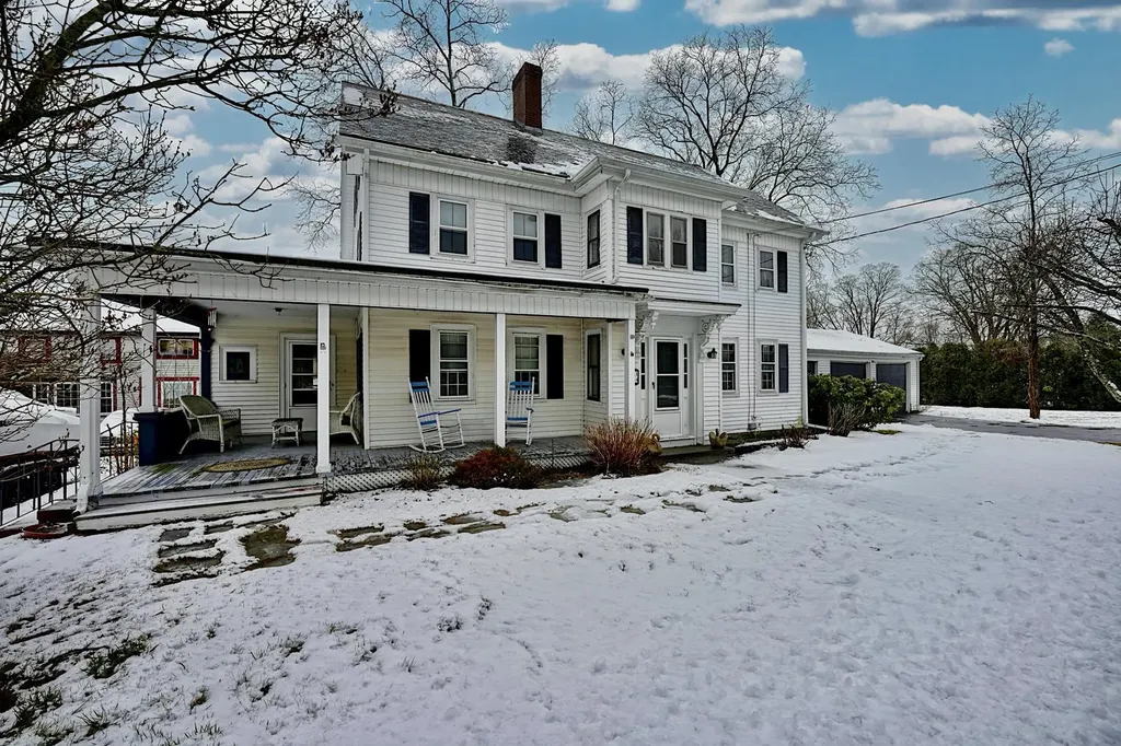 14 Kensington Road Hampton Falls NH 03844