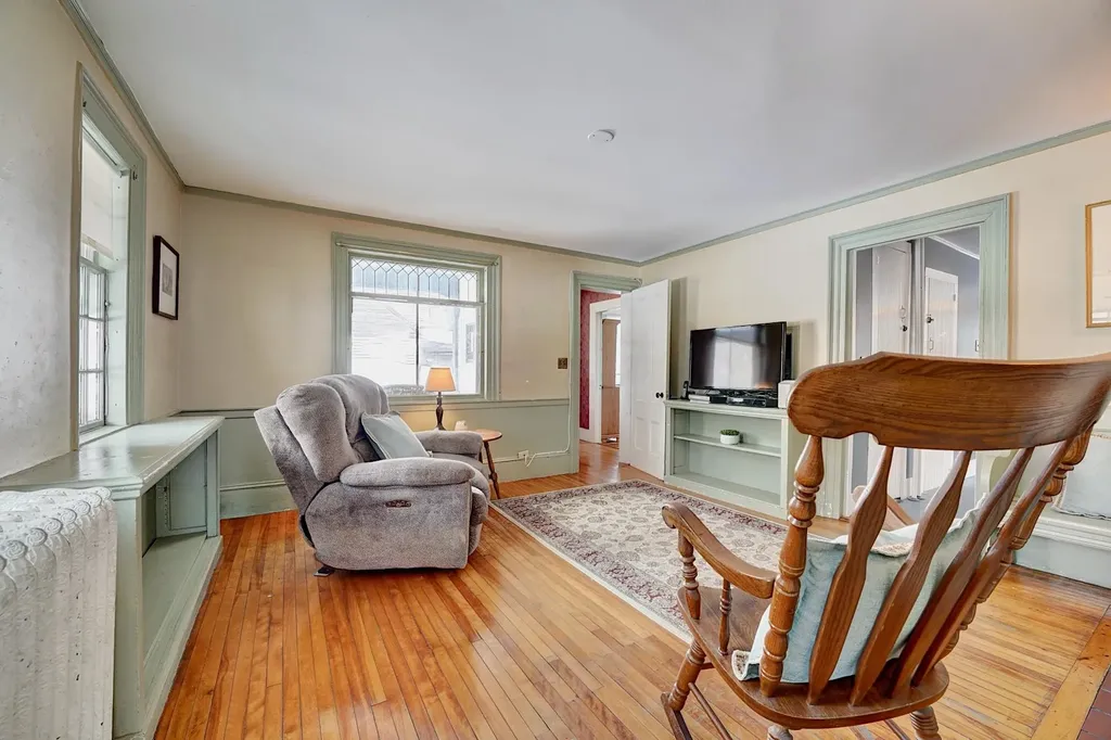 14 Kensington Road Hampton Falls NH 03844