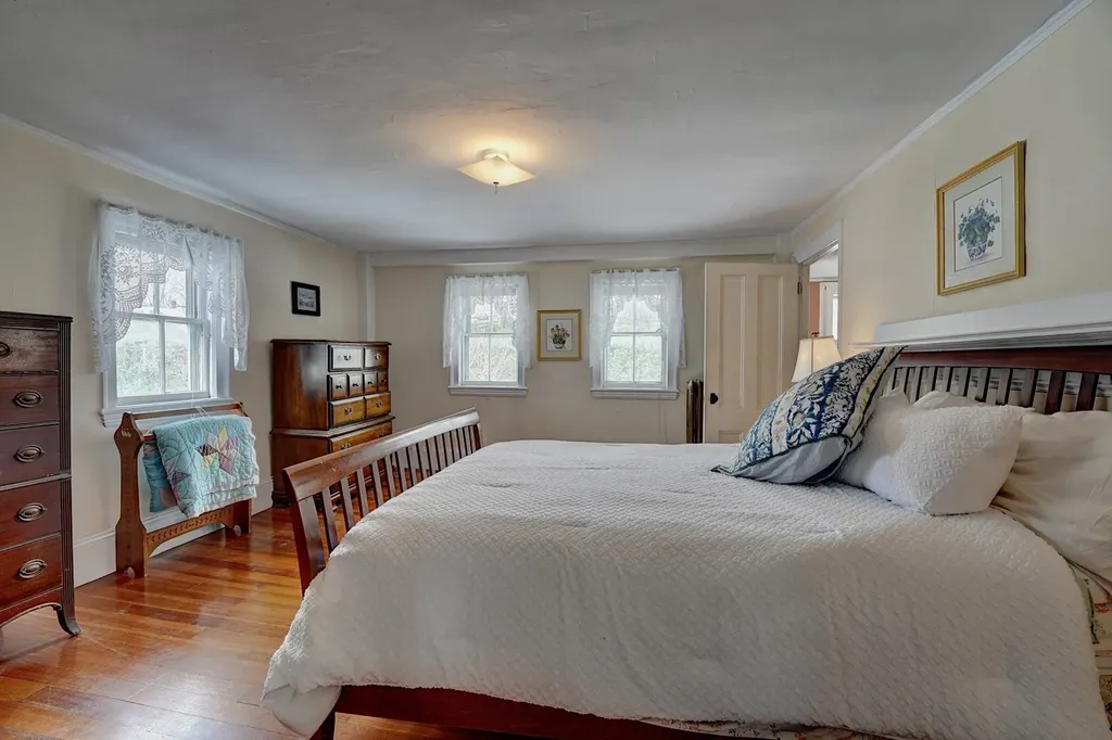 14 Kensington Road Hampton Falls NH 03844