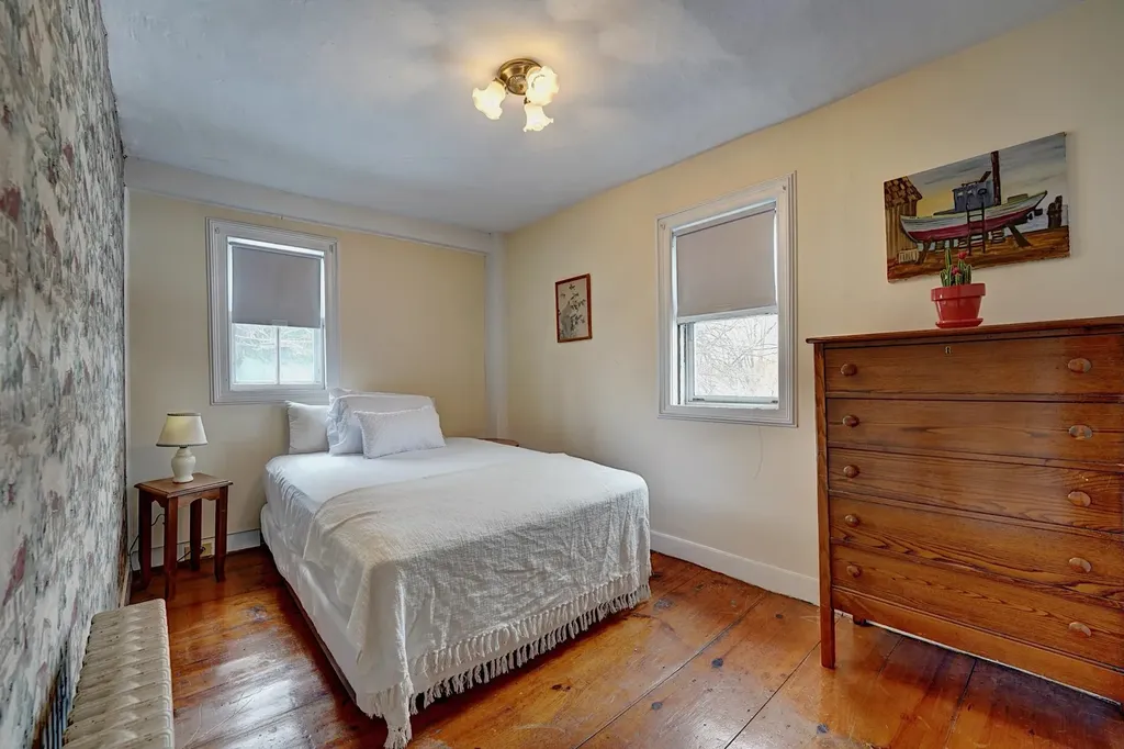 14 Kensington Road Hampton Falls NH 03844