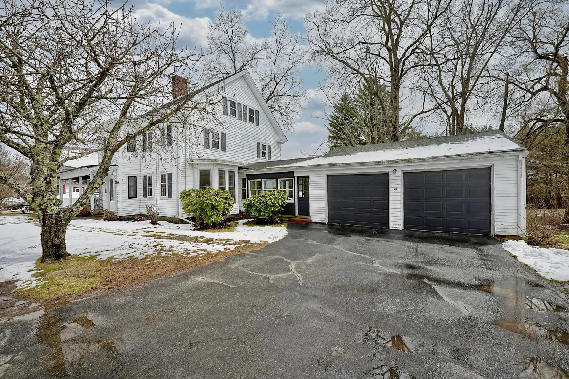 14 Kensington Road Hampton Falls NH 03844